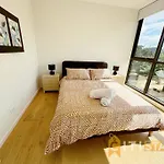 Lavish In Lyneham - 2Bd 1Bth Apt