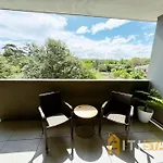Lavish In Lyneham - 2Bd 1Bth Apt