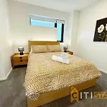 Lavish In Lyneham - 2Bd 1Bth Apt