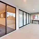 Ibis Styles Canberra Tall Trees