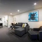 Avenue Hotel Canberra