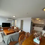 Private Room With Ensuite In The Cbd
