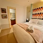 3 Bdrm 2 Bthrm House Close To Canberra Cbd & Anu