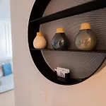 2 Bedroom 2 Bath 1 Car On Lonsdale Street