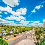 Grand 2Br Between Anu And City