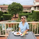 Mercure Canberra