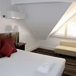 Mercure Canberra