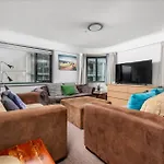 Central Braddon Gem - Your Home Away From Home