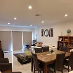 Serene Holiday Home-4 Bedroom Ensuite Home