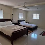 Tuggeranong Short Stay #11C - Sleeps 8