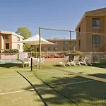 Kingston Court Serviced Apartments