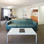 Ramada Encore By Wyndham Belconnen Canberra