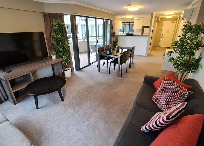 2Br 2Bath L4 Executive Apartment, In City Centre