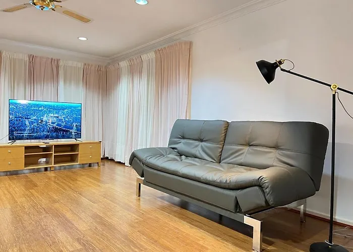 Hawker 4Br House