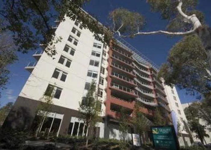 Clifton Suites On Northbourne