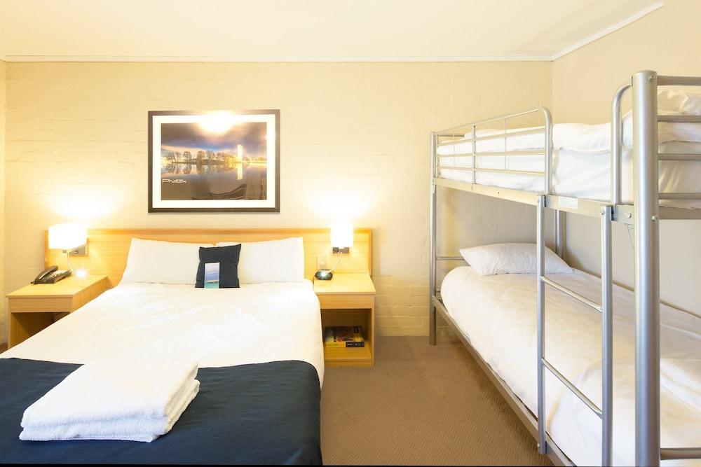 Ibis Styles Camberra