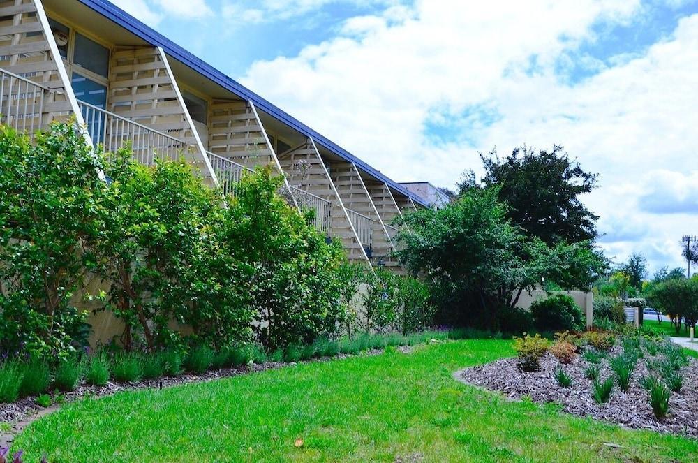 Short Term And Aparthotel Canberra