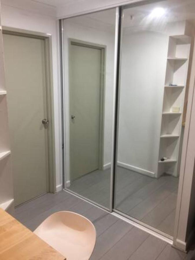 Dana-cozy Private In Shared Apt-rm 2 Apartment