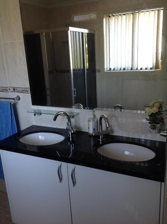 Homestay A Away From Canberra