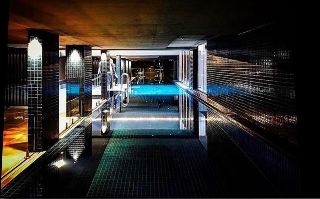 Midnight Luxe: Chic Braddon With Pool And Sauna Apartment Canberra