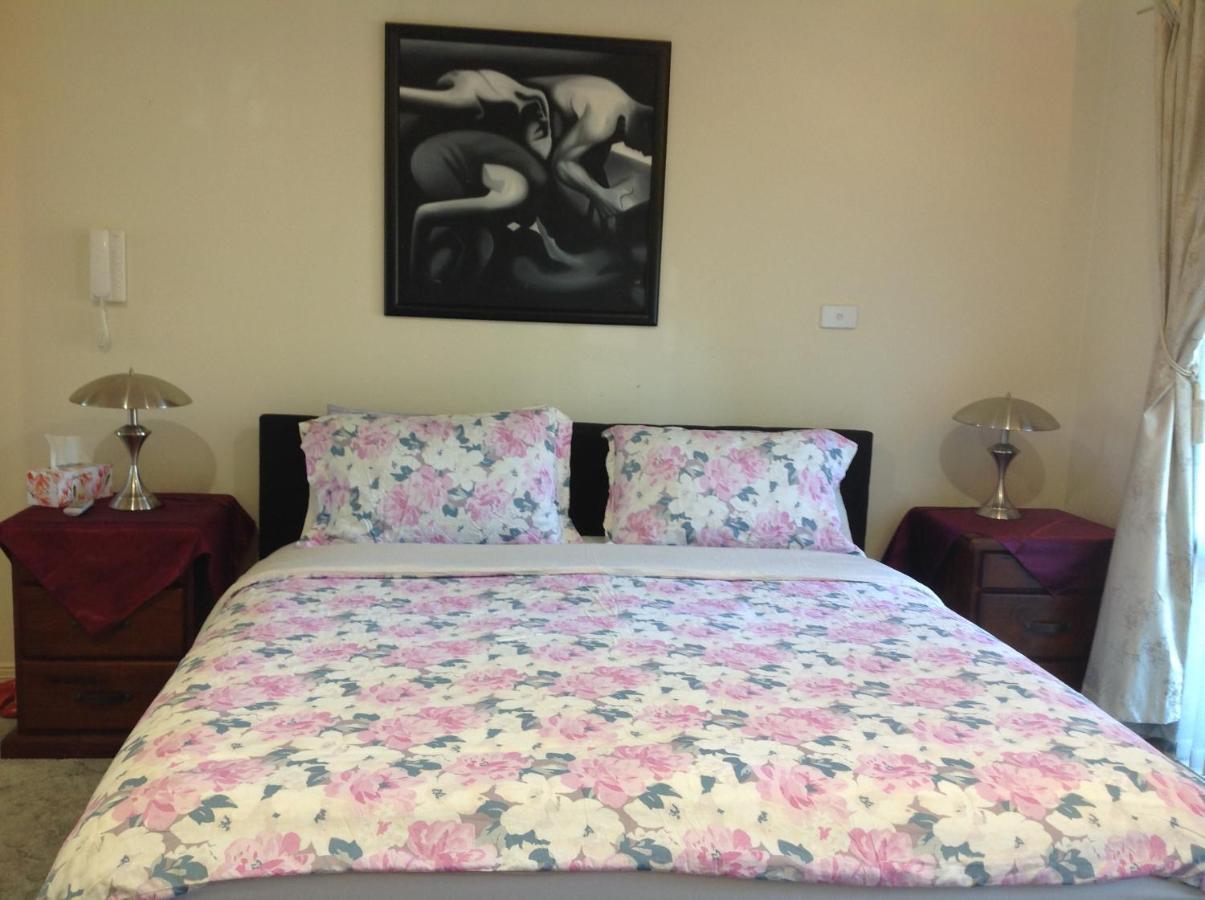 A Away From Homestay Canberra