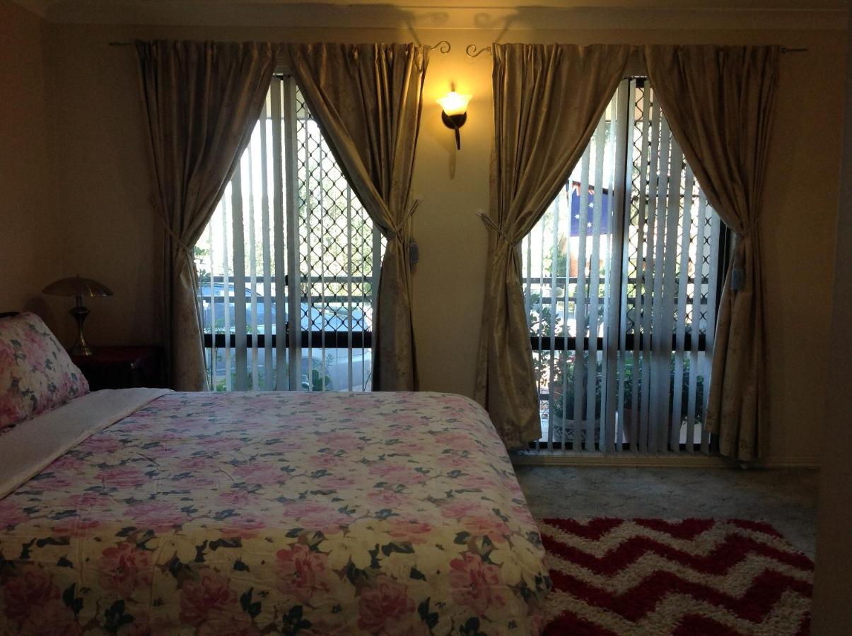Homestay A Away From Canberra