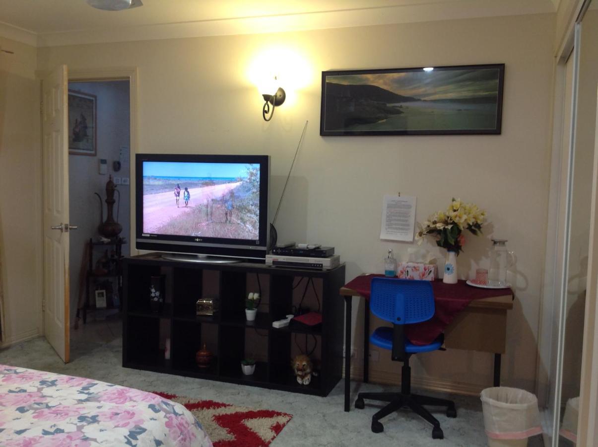 A Away From Homestay Canberra