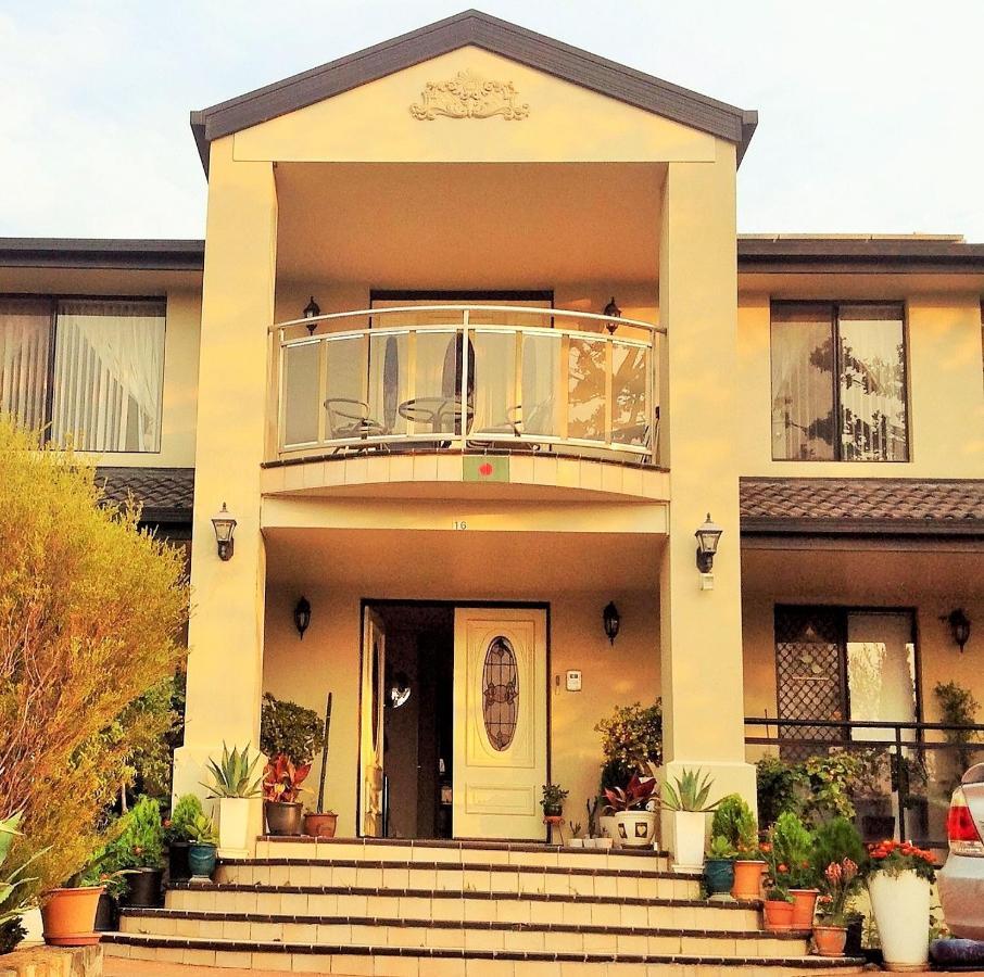 Homestay A Away From