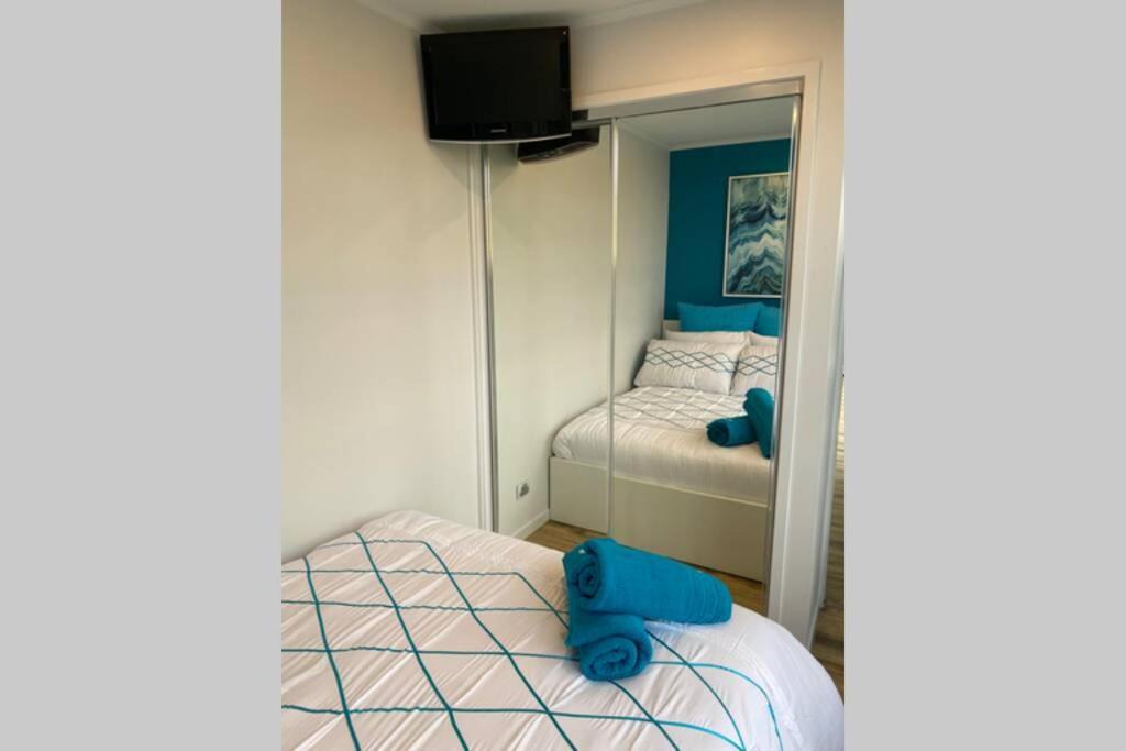 Tiny House In Belconnen 1br Self Contained Wine Canberra