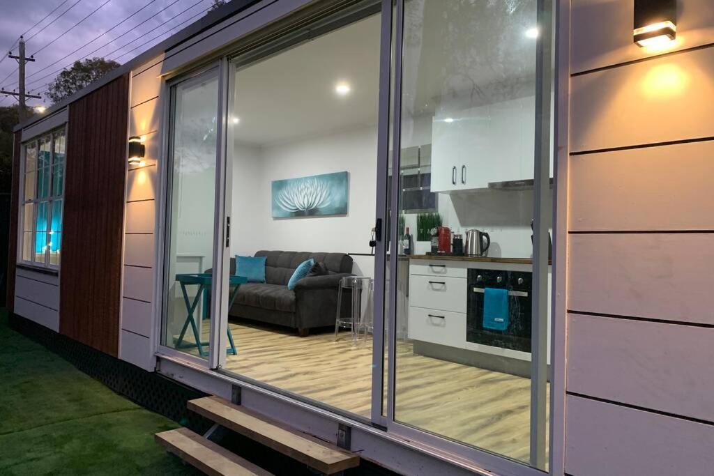 Tiny House In Belconnen 1br Self Contained Wine