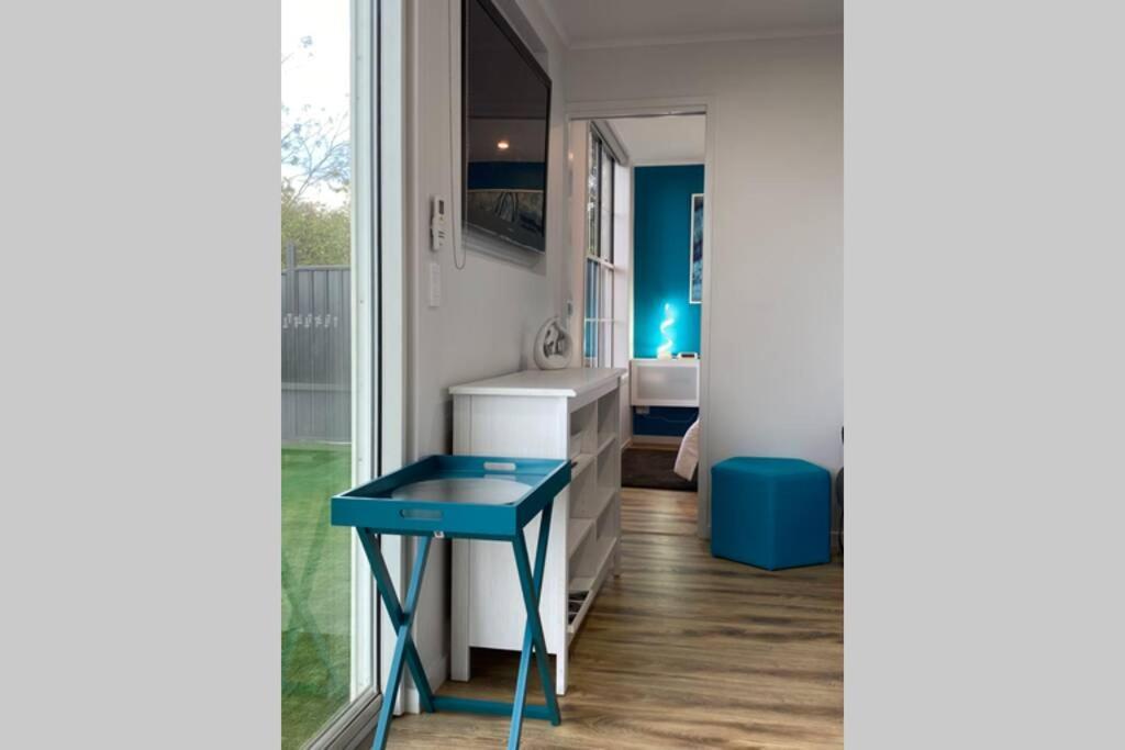 Tiny House In Belconnen 1br Self Contained Wine Holiday home