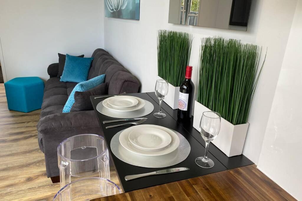 Tiny House In Belconnen 1br Self Contained Wine Canberra