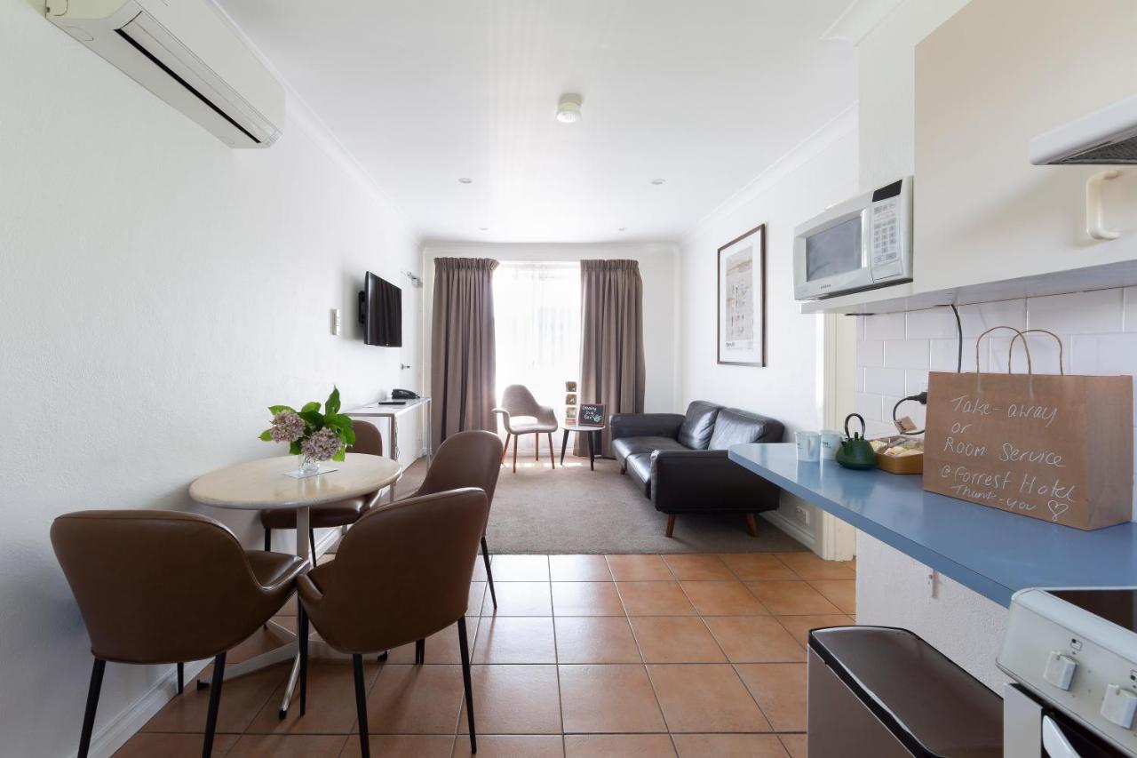 Aparthotel Forrest & Camberra