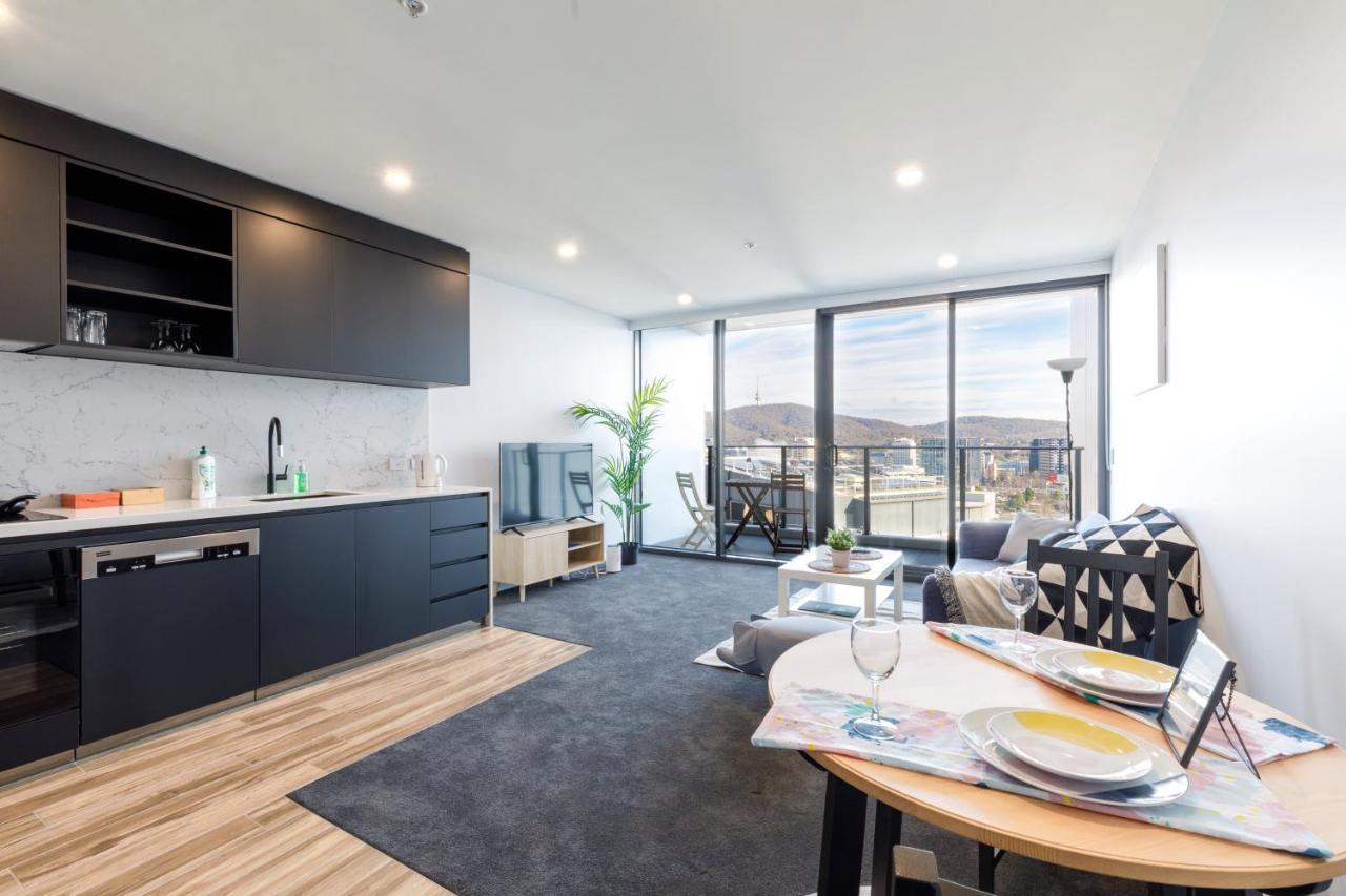 Apartment Top Floor With Lake View New Apt 2bds 1csp Heart Of Cbr And Casino Enjoy Welcome Gift