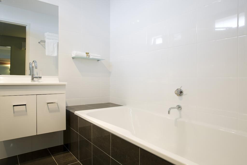 Ibis Styles Tall Trees Hotel 4*