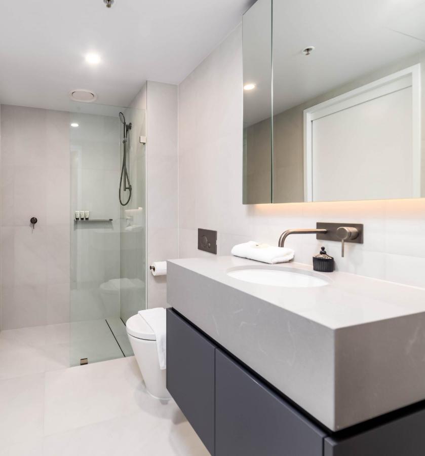 Center 2-bed With Rooftop Pool & Secure Parking *