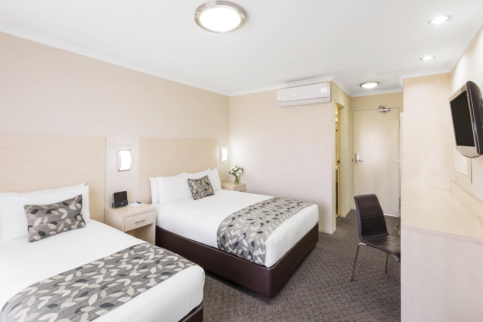 Garden Hotel, Western Signature Collection