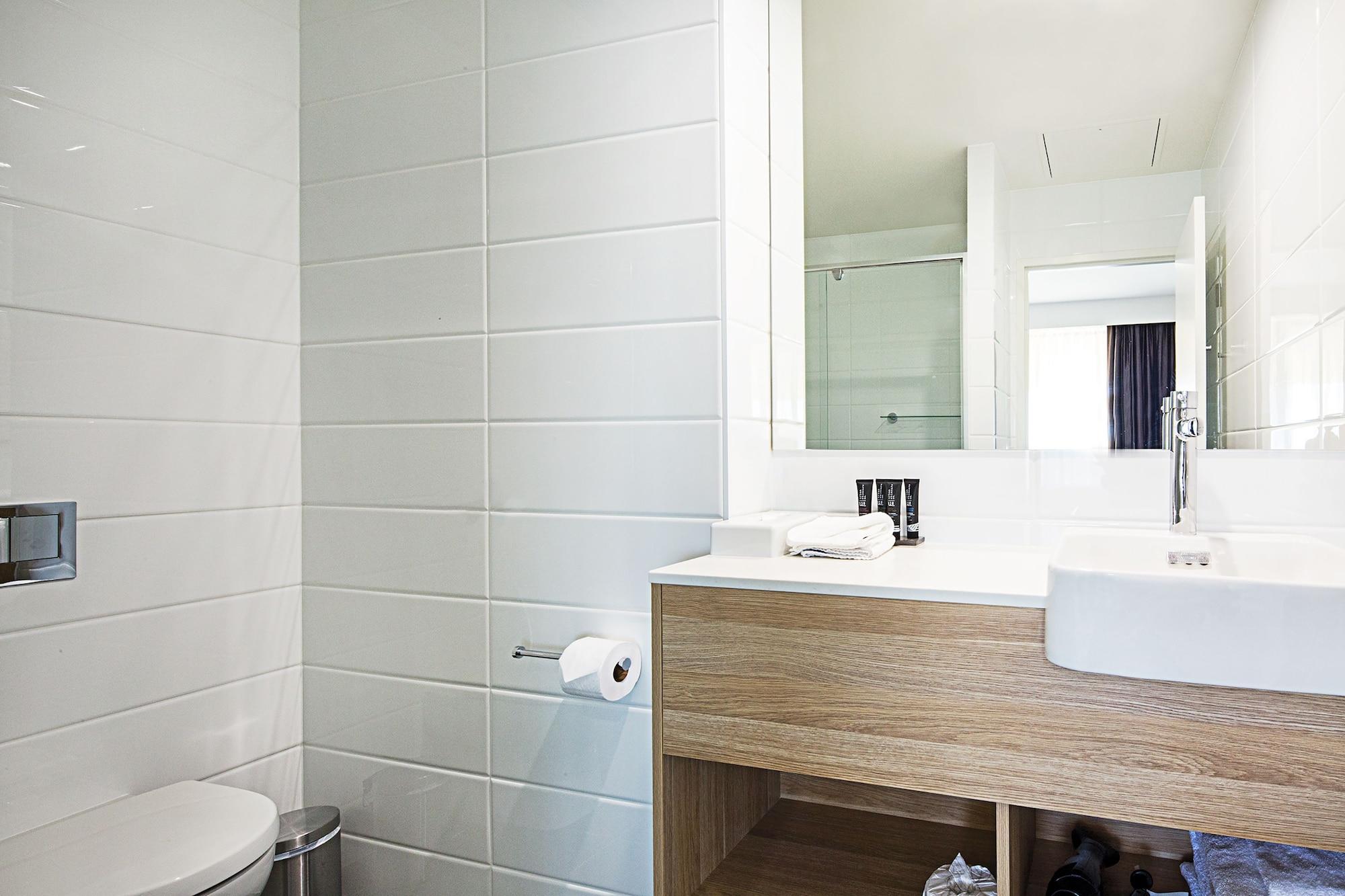 Mantra Macarthur 4*