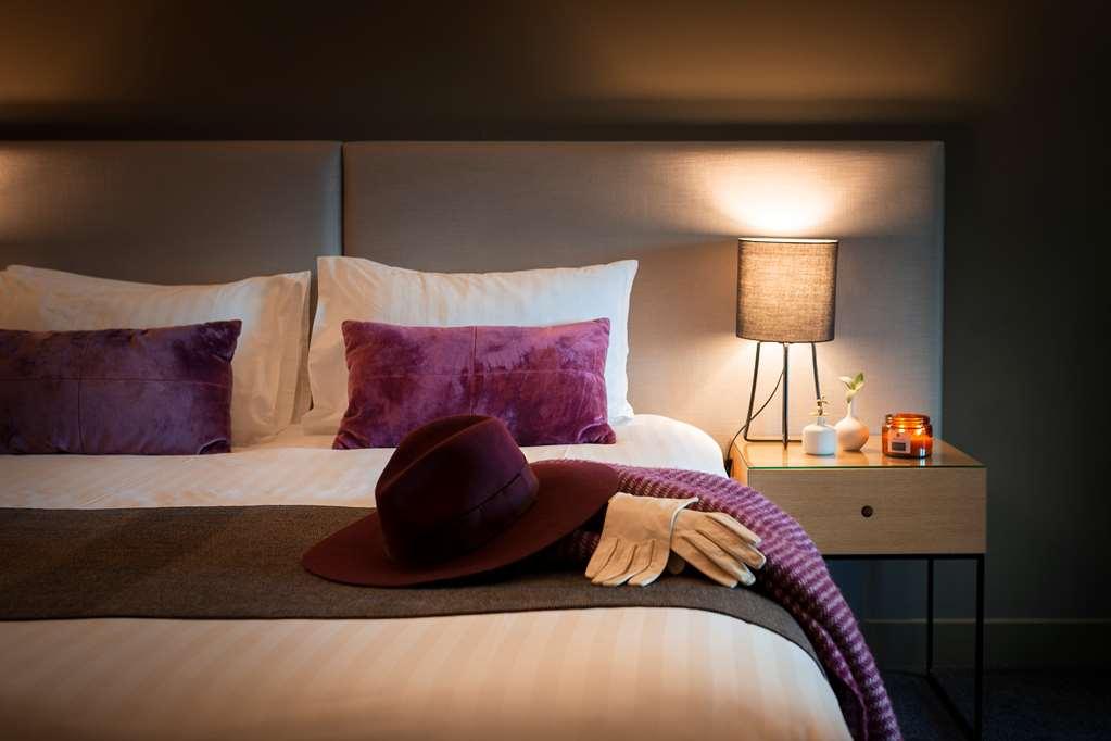 Hotel East And 4*