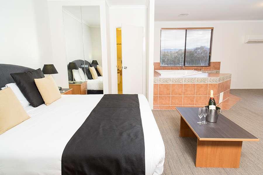 Hotel Alpha