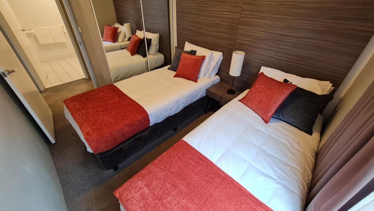 2br 2bath L4 Executive Apartment, In Centre * Canberra