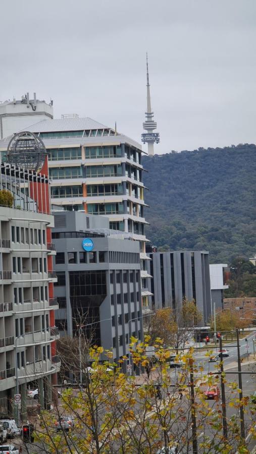 2br 2bath L4 Executive Apartment, In Centre Apartment *