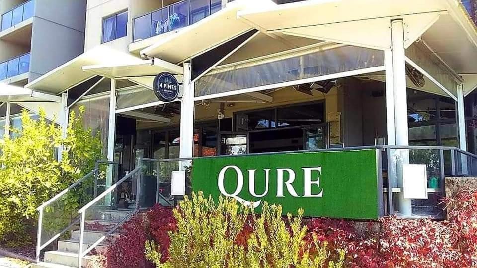 Qure Restaurant And Bruce Canberra