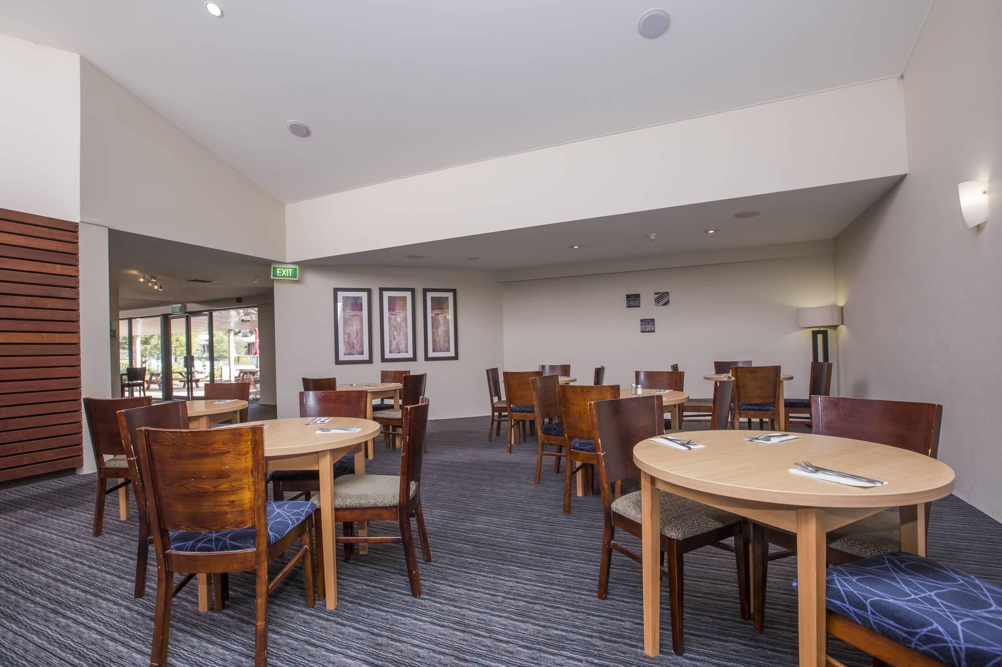 Ibis Styles Eagle Hawk Camberra