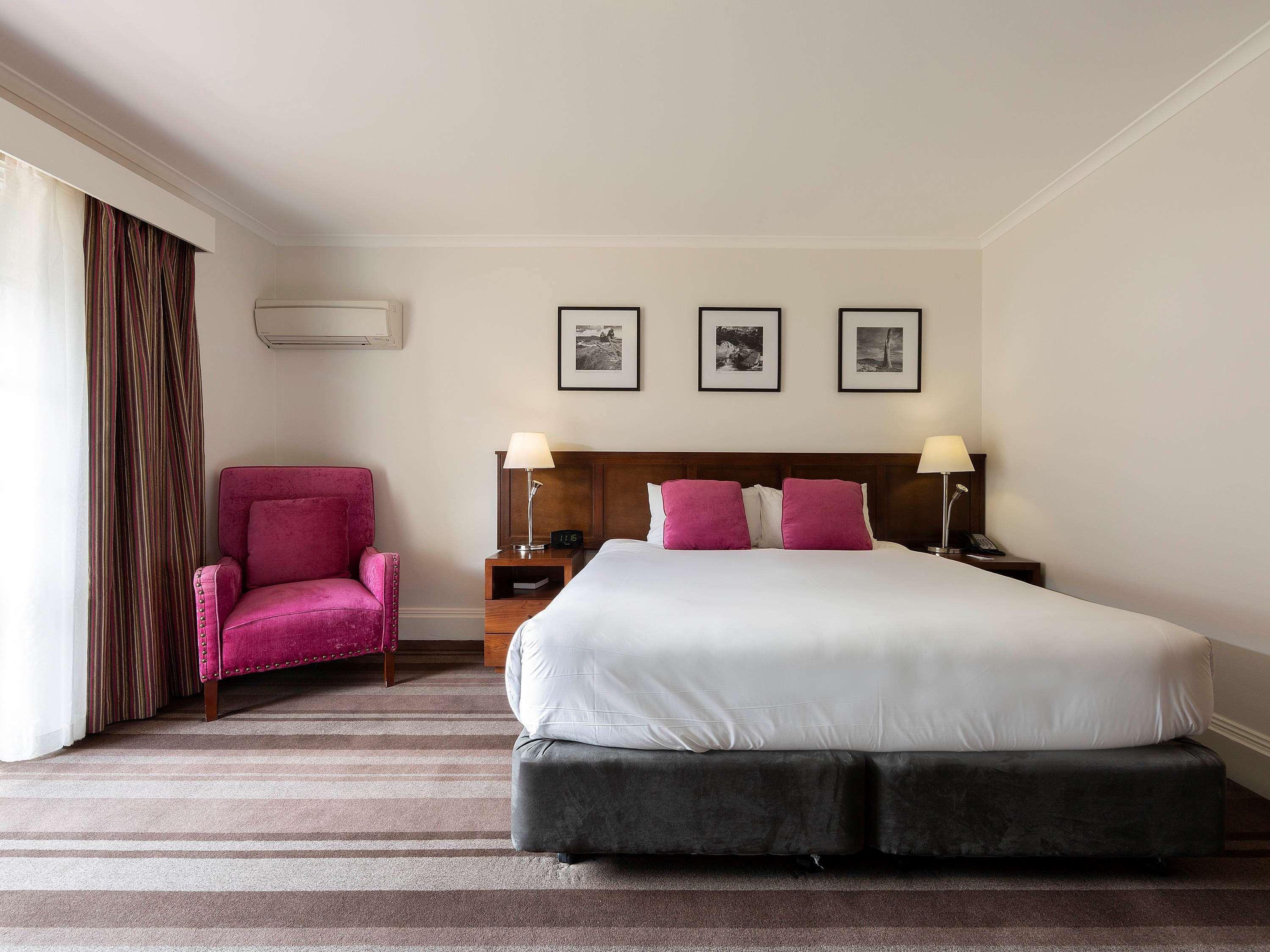 Mercure Hotel Canberra