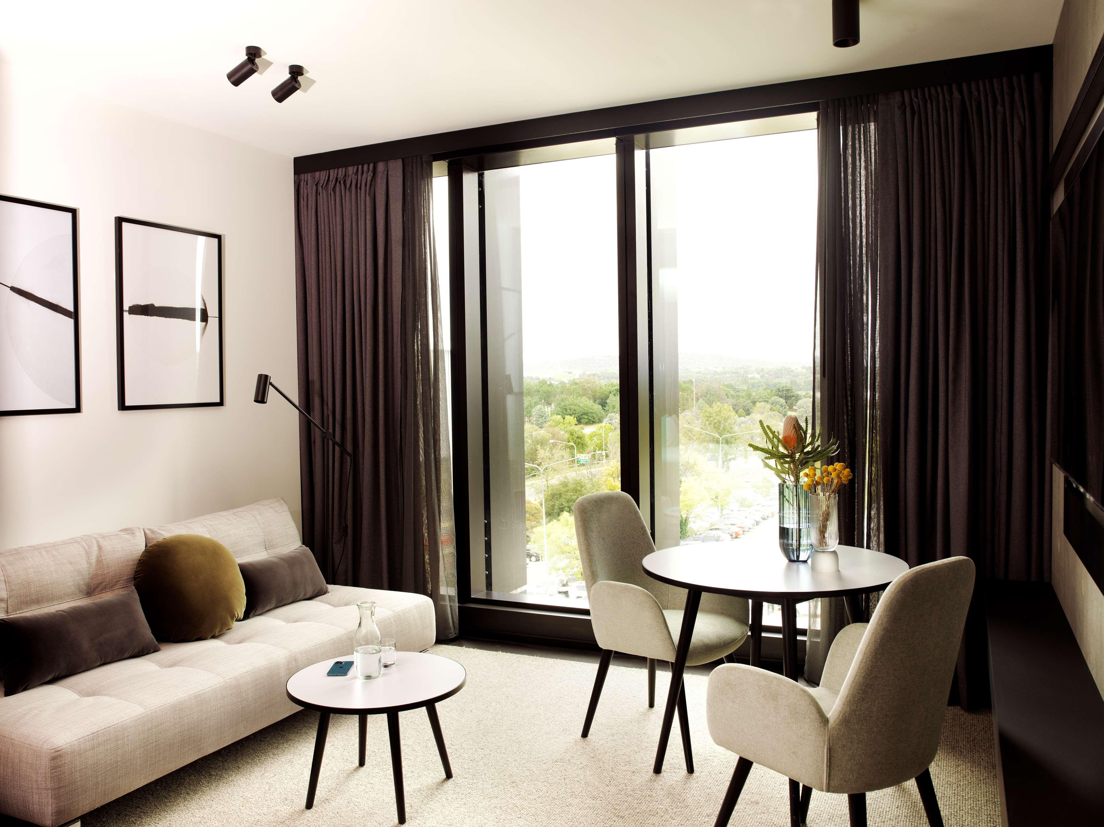 Aparthotel A By Adina 4*