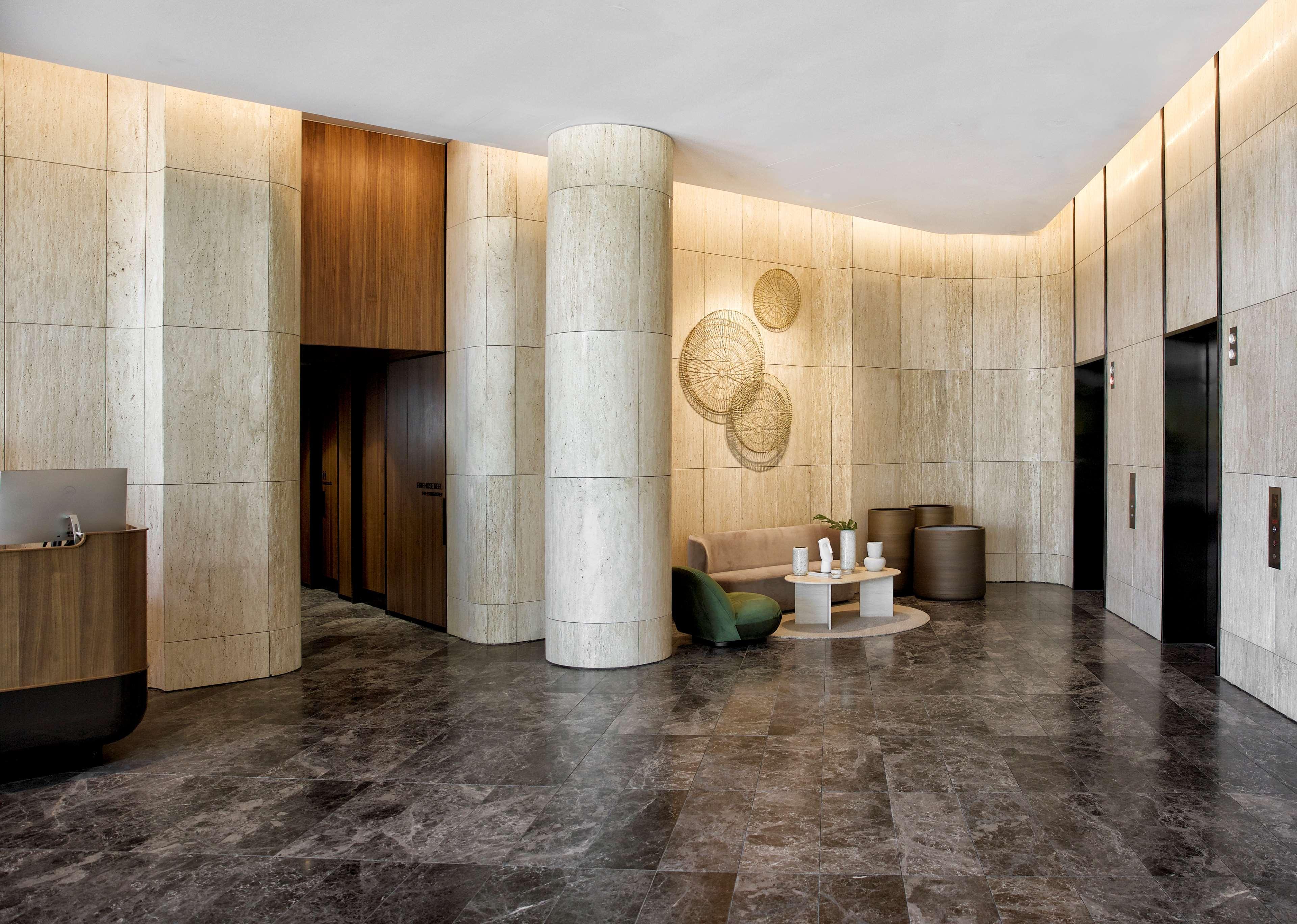A By Adina 4* Camberra