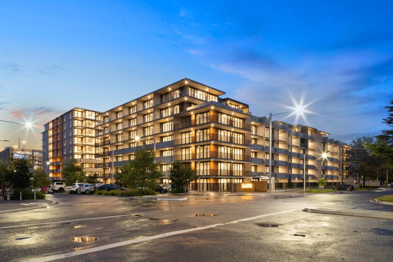 New 2 Bed 2 Bath Apt At The Heart Of - 2 Car Spaces *