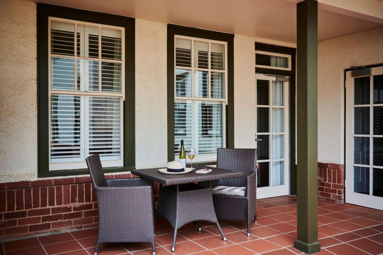 Kurrajong Hotel 4*
