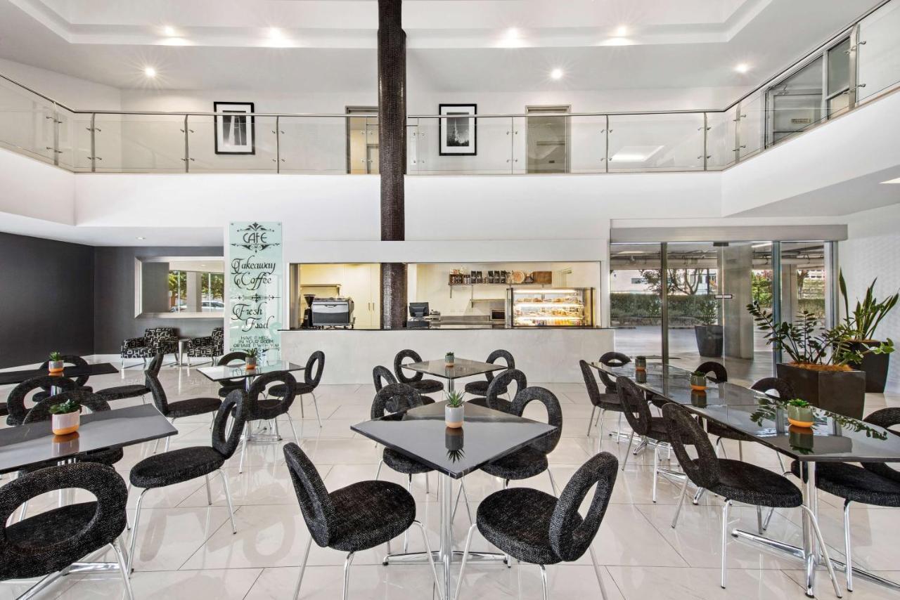 Adina Serviced Dickson Aparthotel